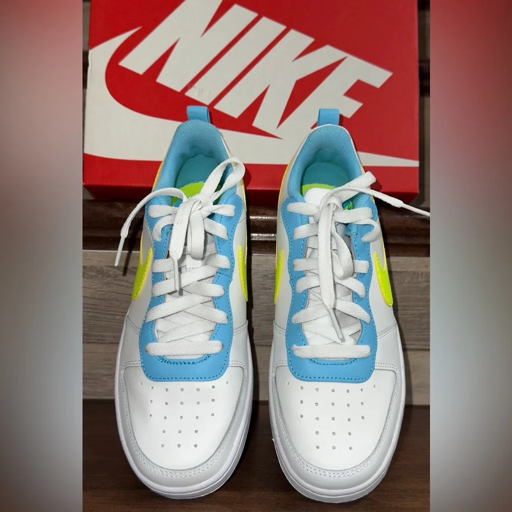 Cute 🥰 Nike Court Borough Low 2 GS /7Y 'White Baltic Blue Volt' Women's Size 8.5 - Picture 6 of 15